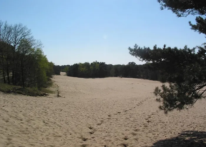 Modern Lakeside Escape Σπίτι διακοπών Herpen